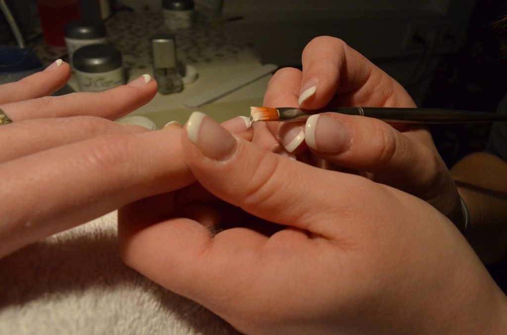 discover the art of nails with our expert manicure services. enhance your beauty and style with perfectly shaped nails, vibrant colors, and long-lasting finishes. treat yourself to a luxurious manicure experience for beautifully polished hands.