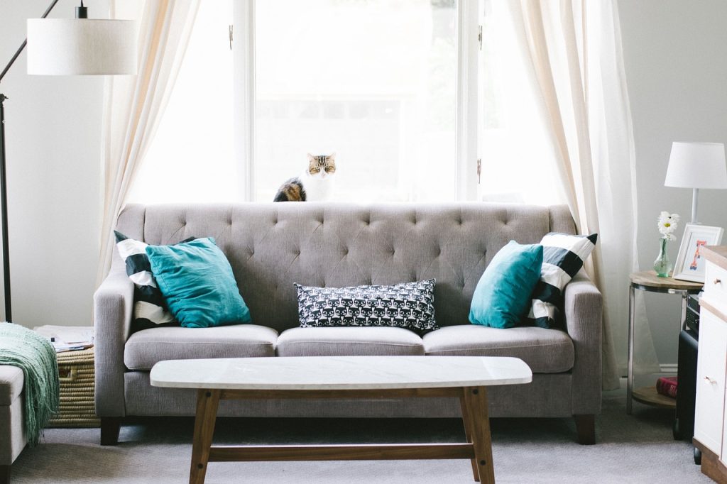 discover expert tips and guidance on furniture selection to create a stylish, comfortable, and functional living space. find the perfect pieces to match your taste and needs.