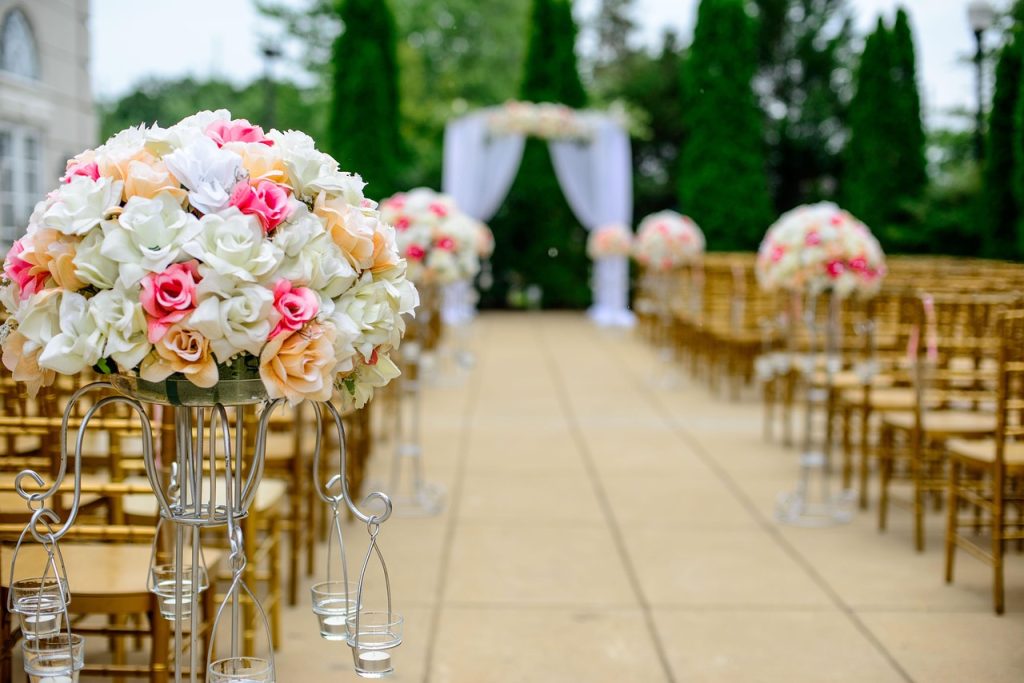discover the perfect wedding venue for your special day. explore stunning locations, tailored packages, and expert planning services to make your wedding unforgettable.
