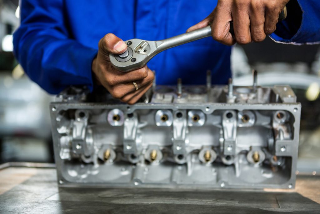 CYLINDER HEAD RECONDITIONING