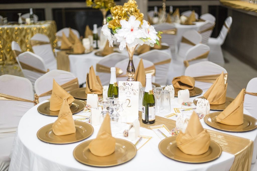 professional wedding catering services offering customized menus, fresh ingredients, and exceptional service to make your special day unforgettable.